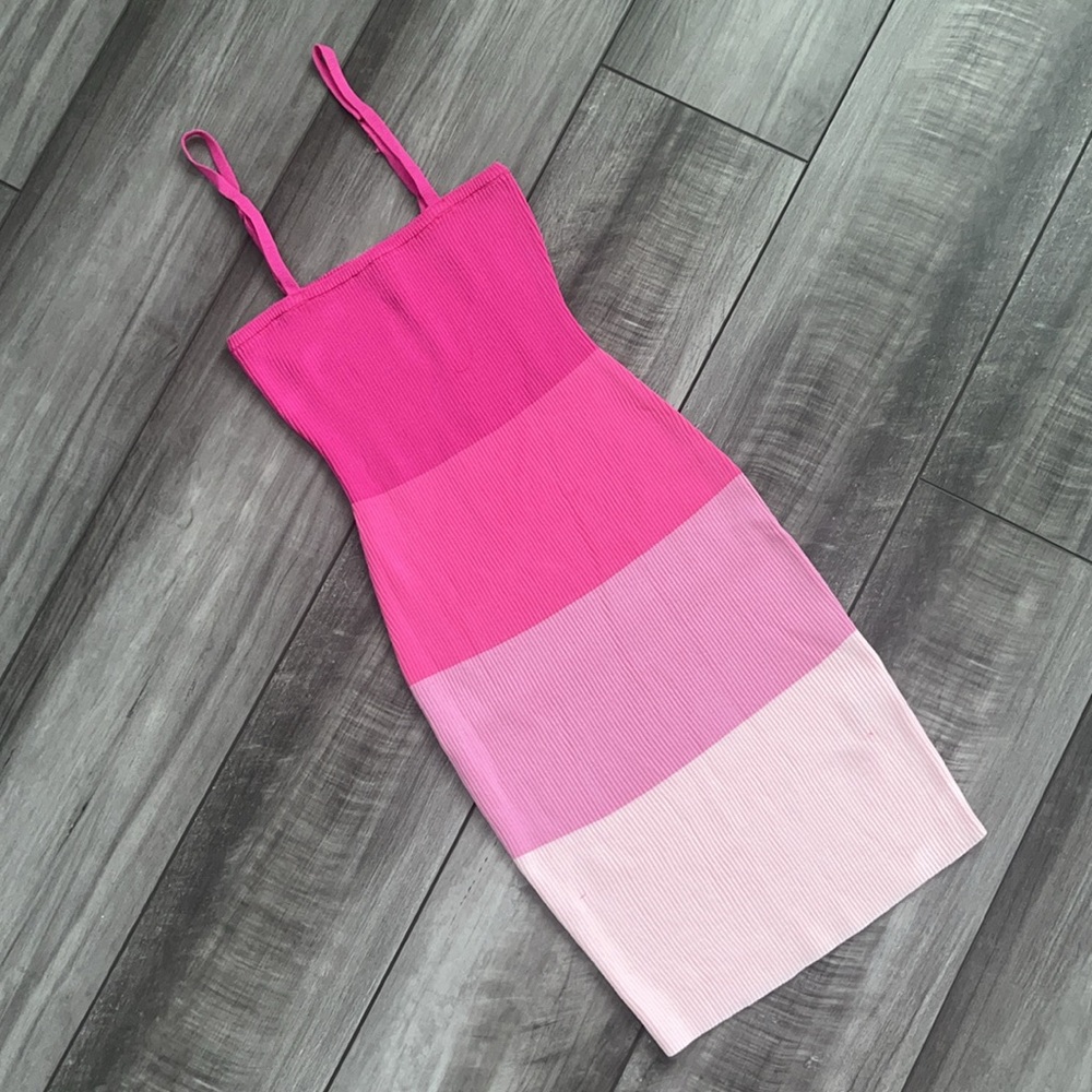 Elegant Pink Gradient Mini Dress